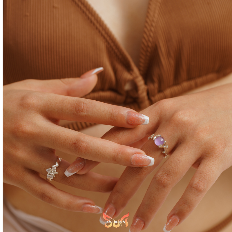 Đeo nhẫn ngón trỏ tay phải nữ có ý nghĩa gì?