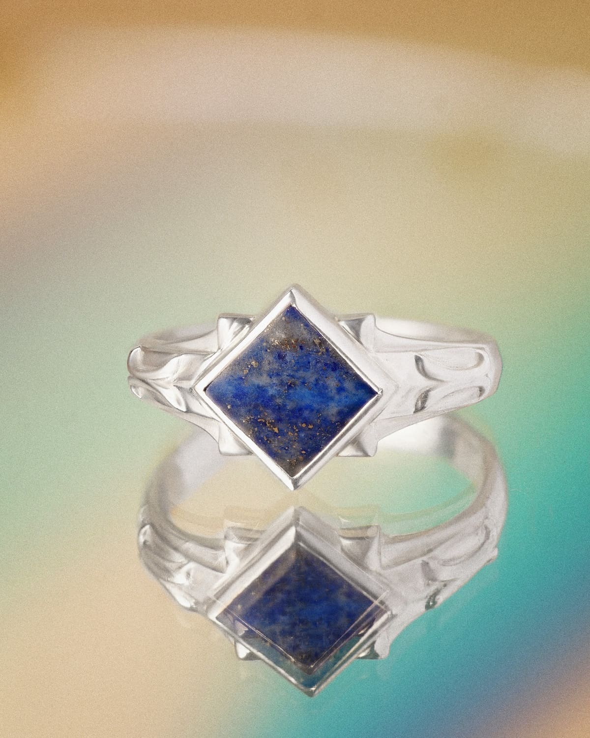 Nhẫn bạc nữ đẹp giá rẻ – Bí quyết chọn đúng để tăng may mắn