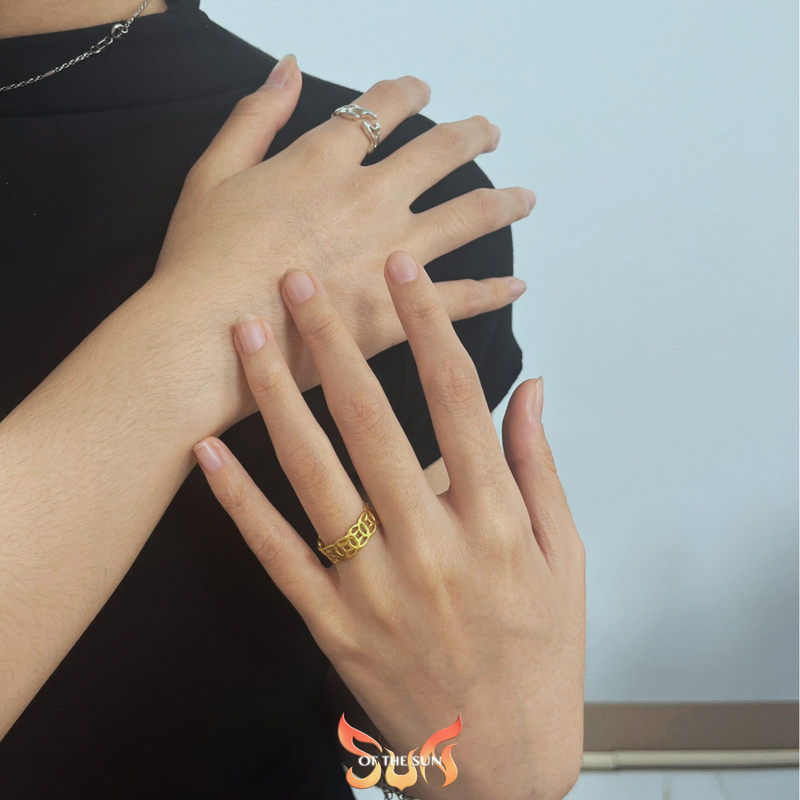 Nhẫn kim tiền là gì? Đeo nhẫn ngón nào thu hút tài lộc, hợp phong thủy