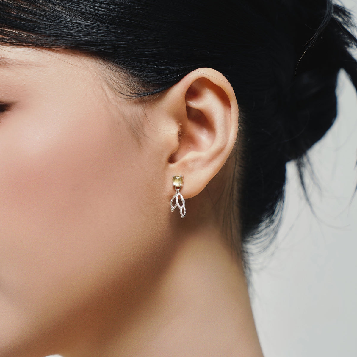 BloomFly Earrings - InBloom OfTheSun
