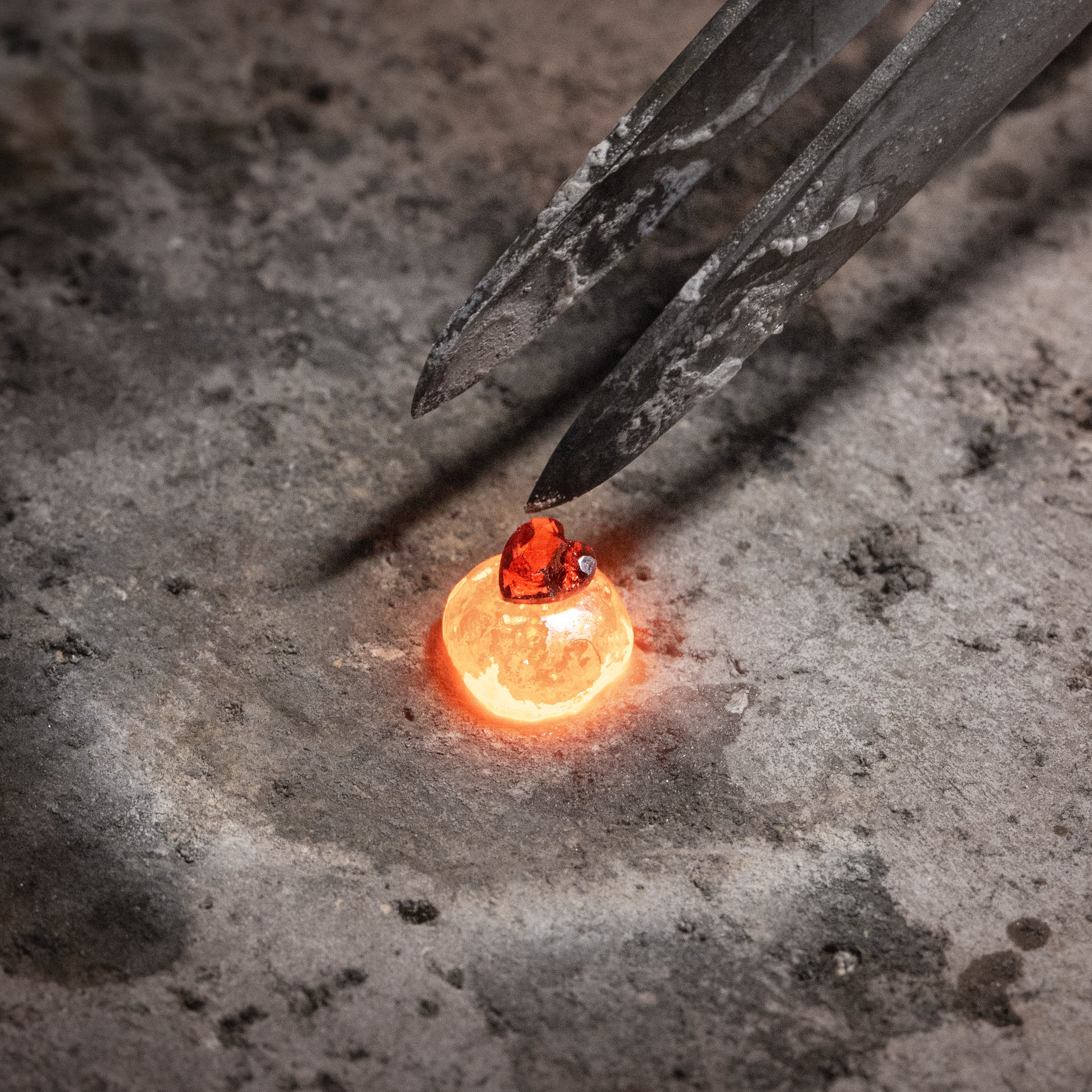 Fiery gem Pendant - OfTheSun