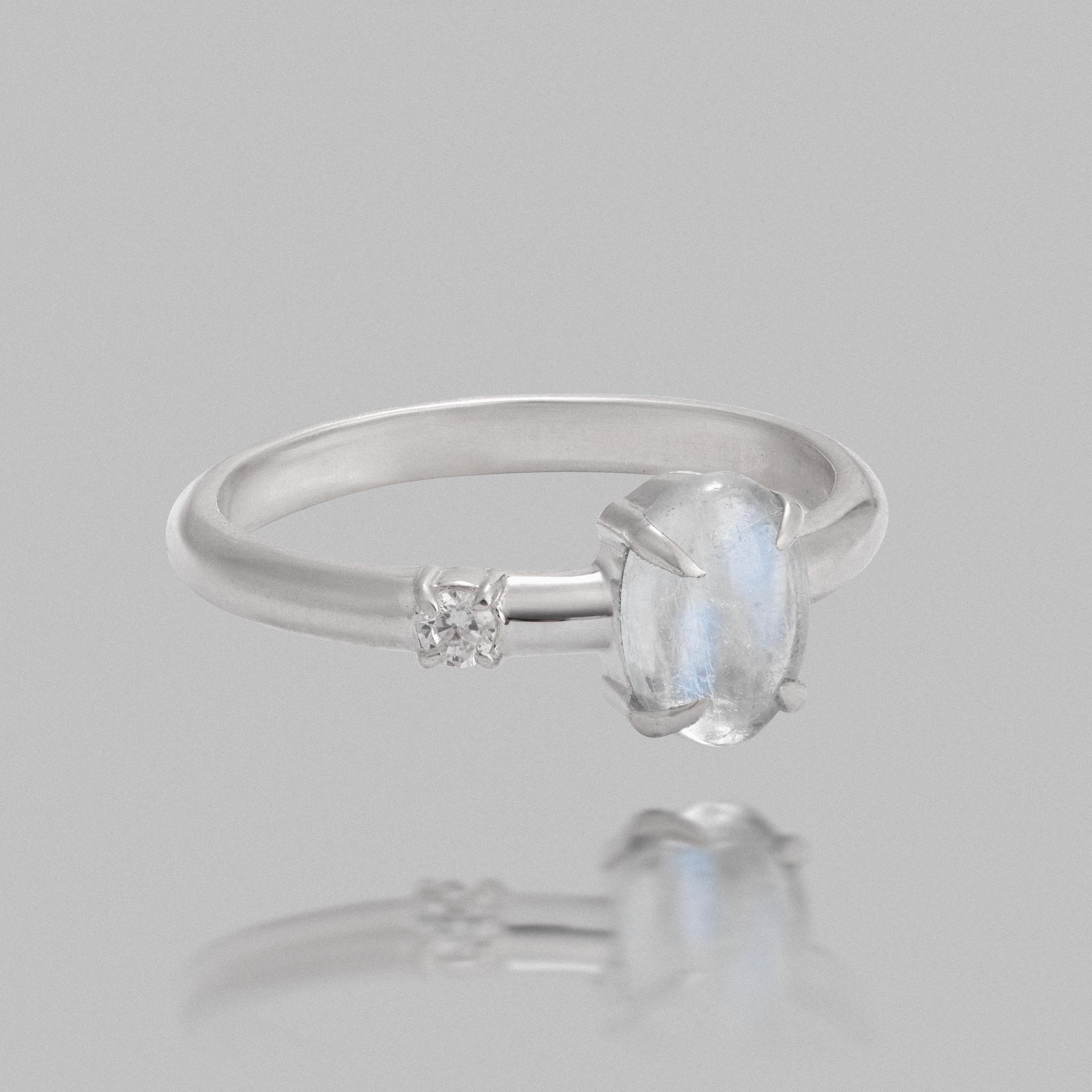 CZ Navaa Ring Ofthesun