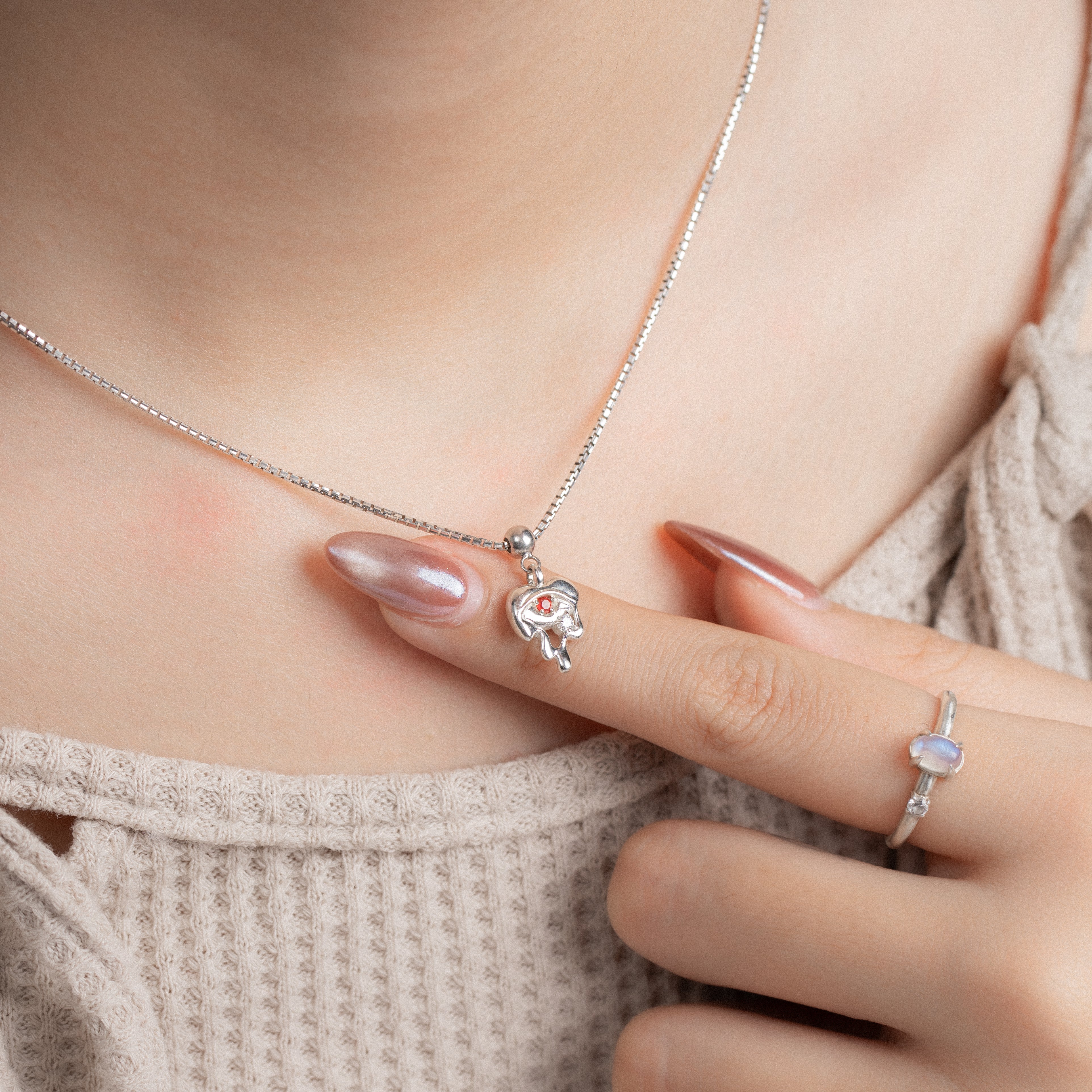 Tearis Charm - Eyeverse OfTheSun