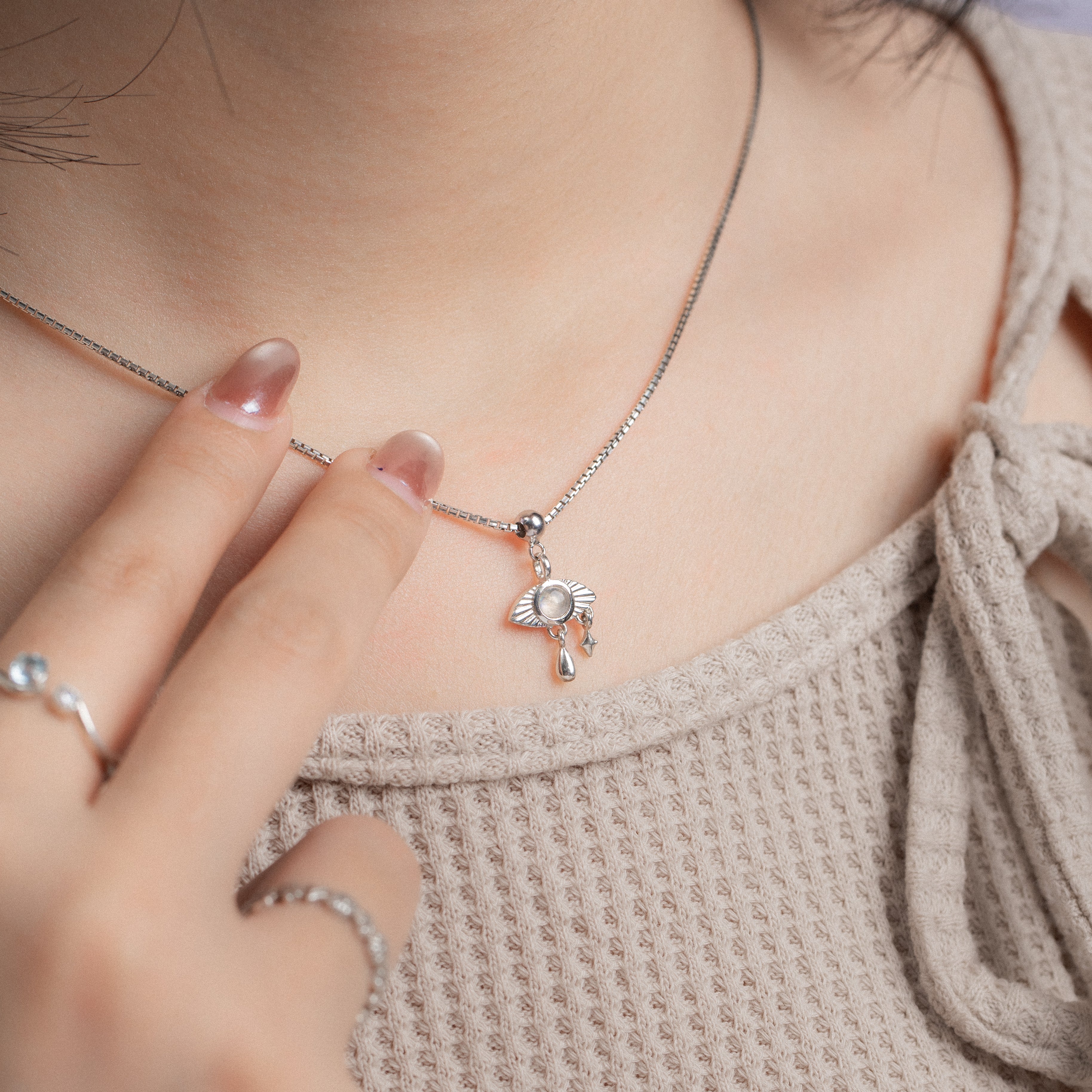 Serelis Charm - Eyeverse OfTheSun