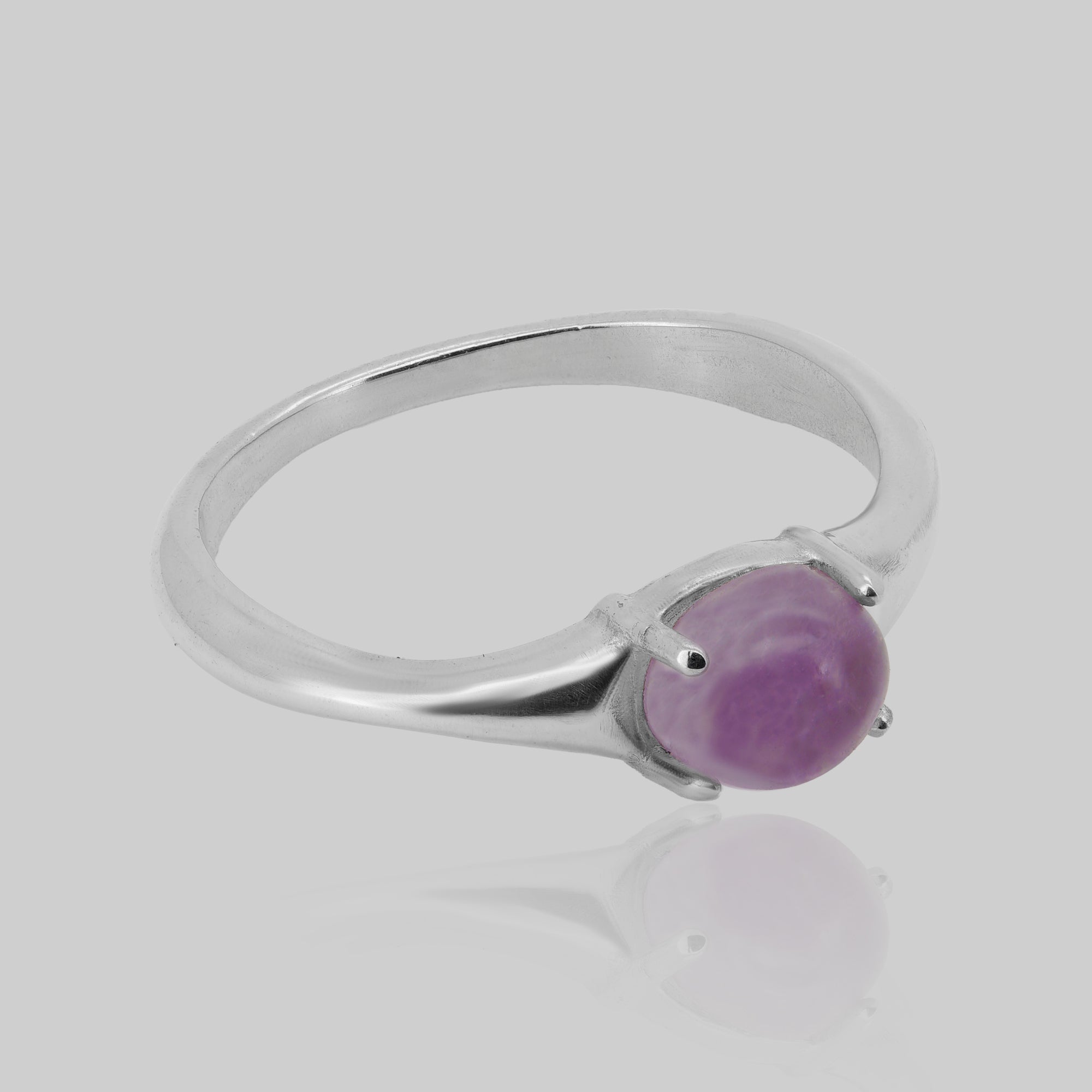 Navaa Amethyst Ring Ofthesun