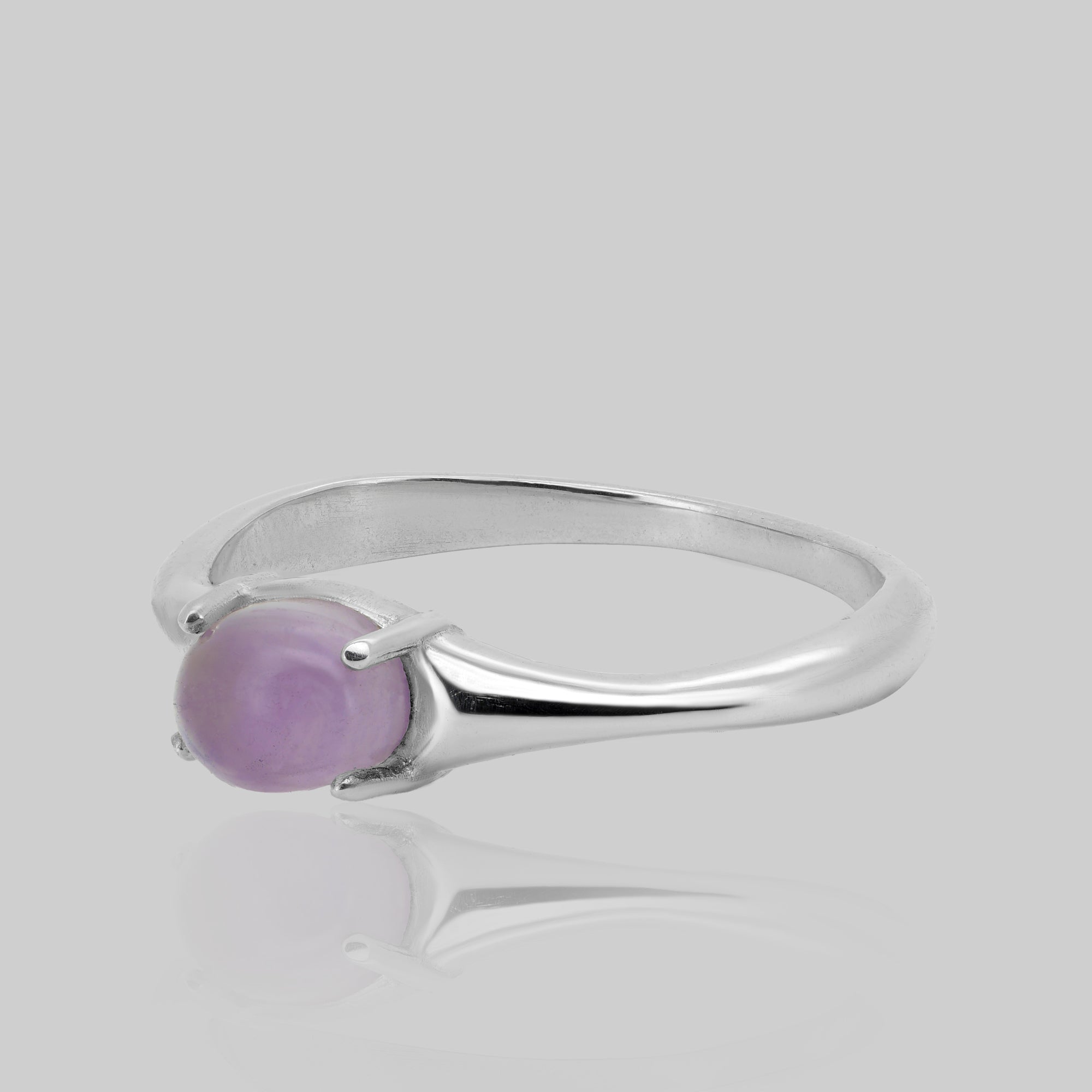 Navaa Amethyst Ring Ofthesun