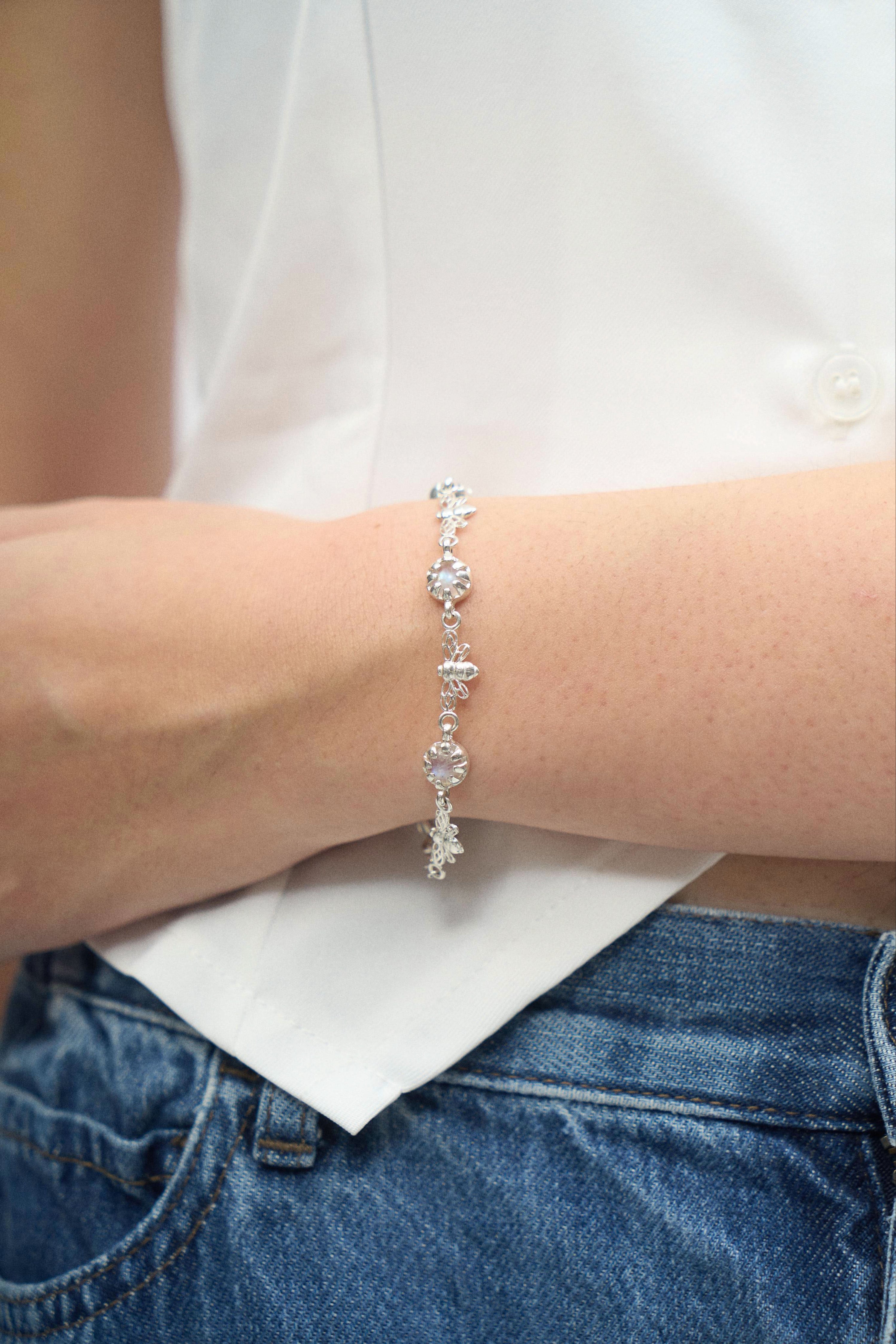Essor Bracelet - Mellifera Of The Sun